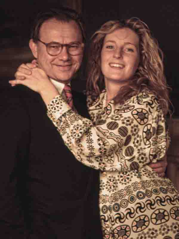 Offizielles Hochzeitsfoto von Maria Furtwängler und Hubert Burda, fotografiert von Ingeborg Bock-Schroeder.